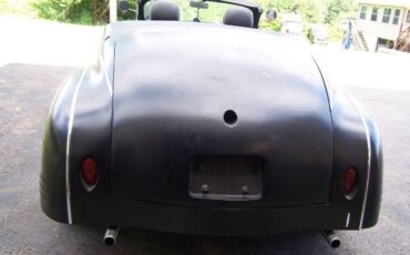 Unknown-Roadster-1941-Black-1