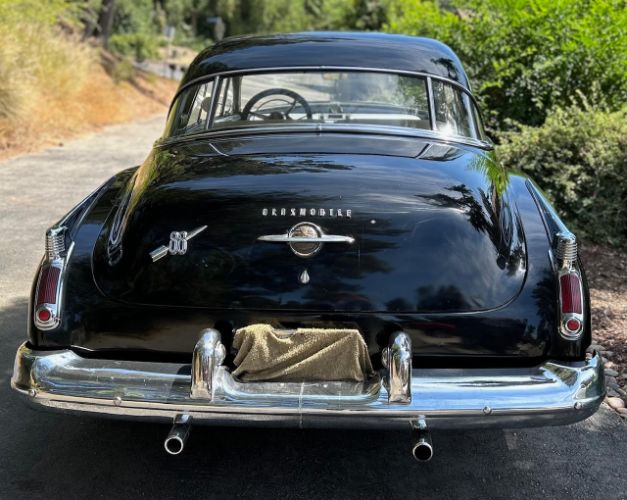 Unknown-Rocket-88-1950-3