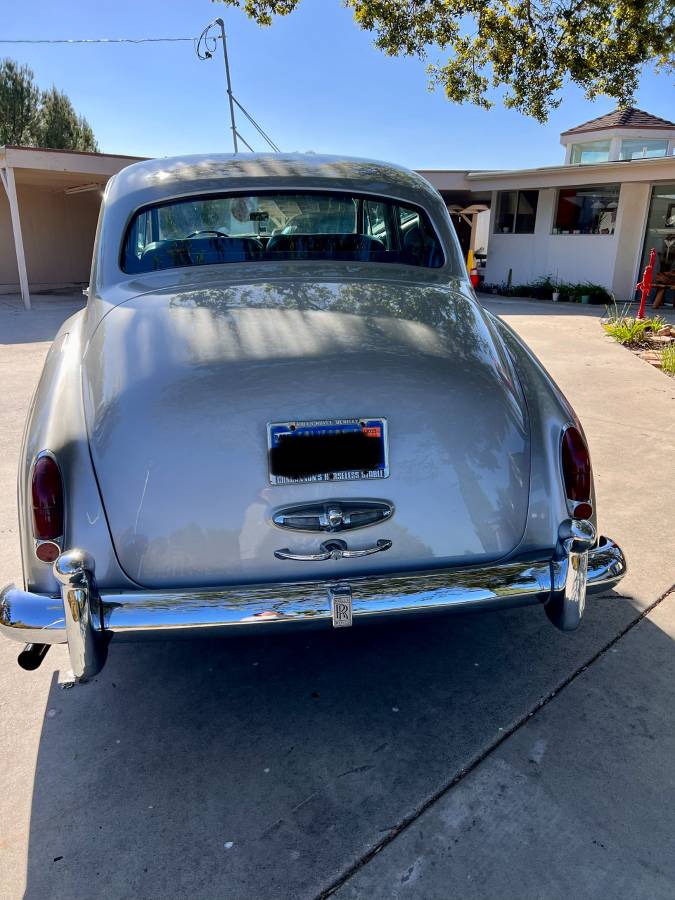 Unknown-Rolls-royce-1965-2
