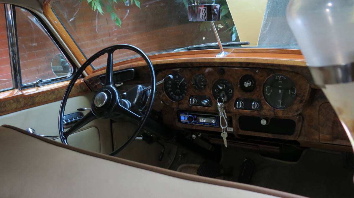Unknown-Rolls-royce-silver-cloud-ii-1962-custom-8
