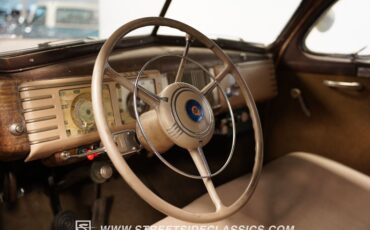 Unknown-Royal-1939-Brown-Tan-11