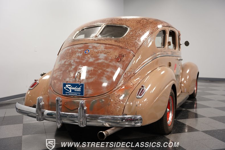 Unknown-Royal-1939-Brown-Tan-16