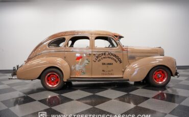 Unknown-Royal-1939-Brown-Tan-19