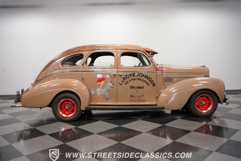 Unknown-Royal-1939-Brown-Tan-19