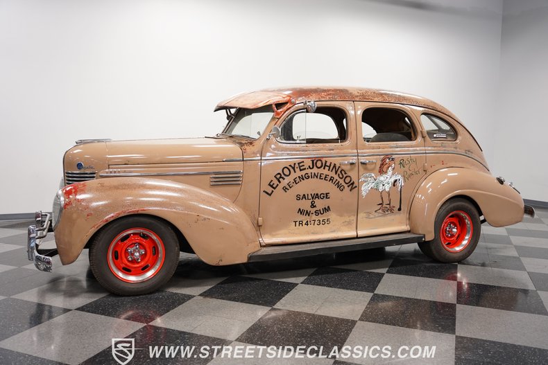 Unknown-Royal-1939-Brown-Tan-2