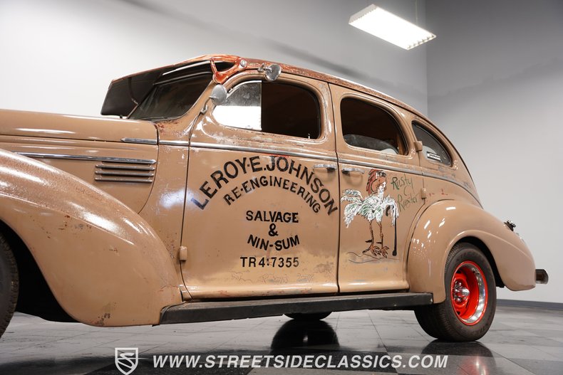 Unknown-Royal-1939-Brown-Tan-27