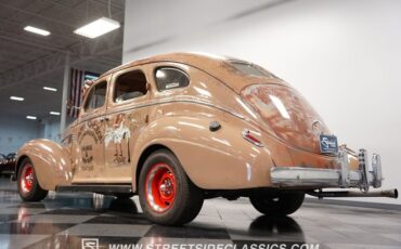 Unknown-Royal-1939-Brown-Tan-30