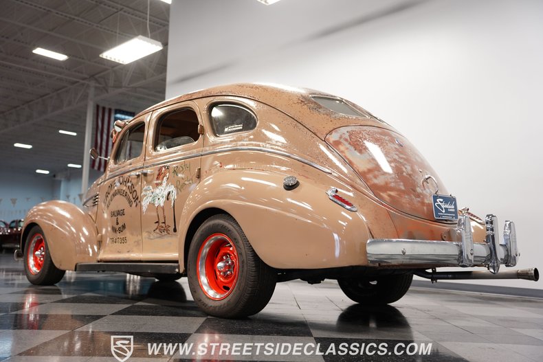 Unknown-Royal-1939-Brown-Tan-30