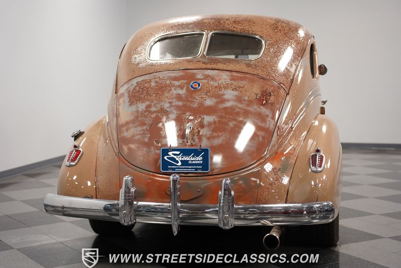 Unknown-Royal-1939-Brown-Tan-33