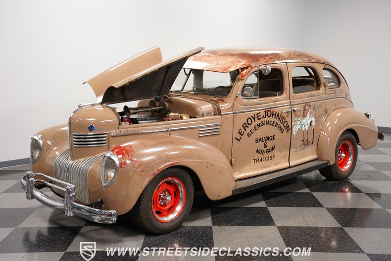 Unknown-Royal-1939-Brown-Tan-38
