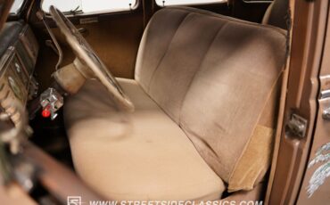 Unknown-Royal-1939-Brown-Tan-8