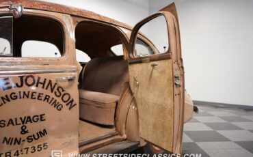 Unknown-Royal-1939-Brown-Tan-9