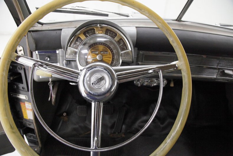 Unknown-Royal-1950-Black-Tan-47