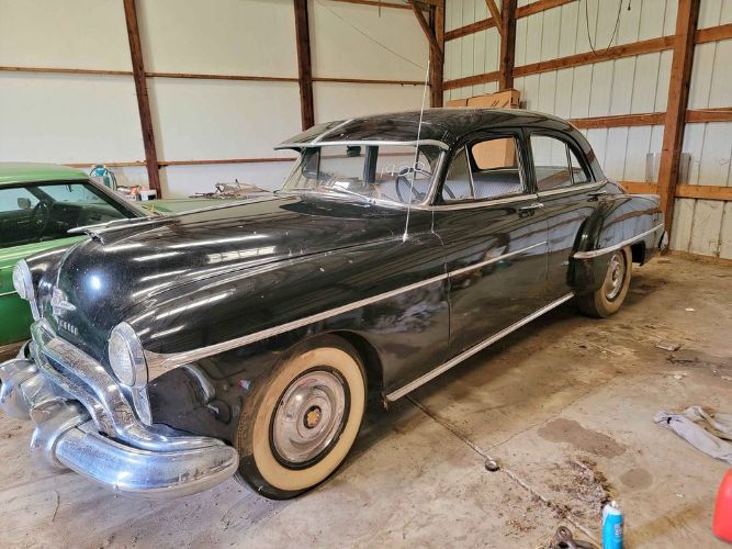 Unknown-Royale-1950-Black-Gray