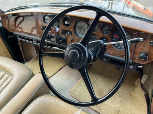 Unknown-S3-series-1963-Green-Beige-4