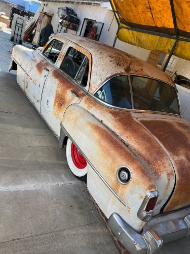 Unknown-Saratoga-1952-White-17