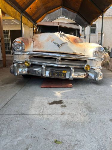 Unknown-Saratoga-1952-White-18
