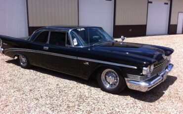 Unknown-Saratoga-1959-Black