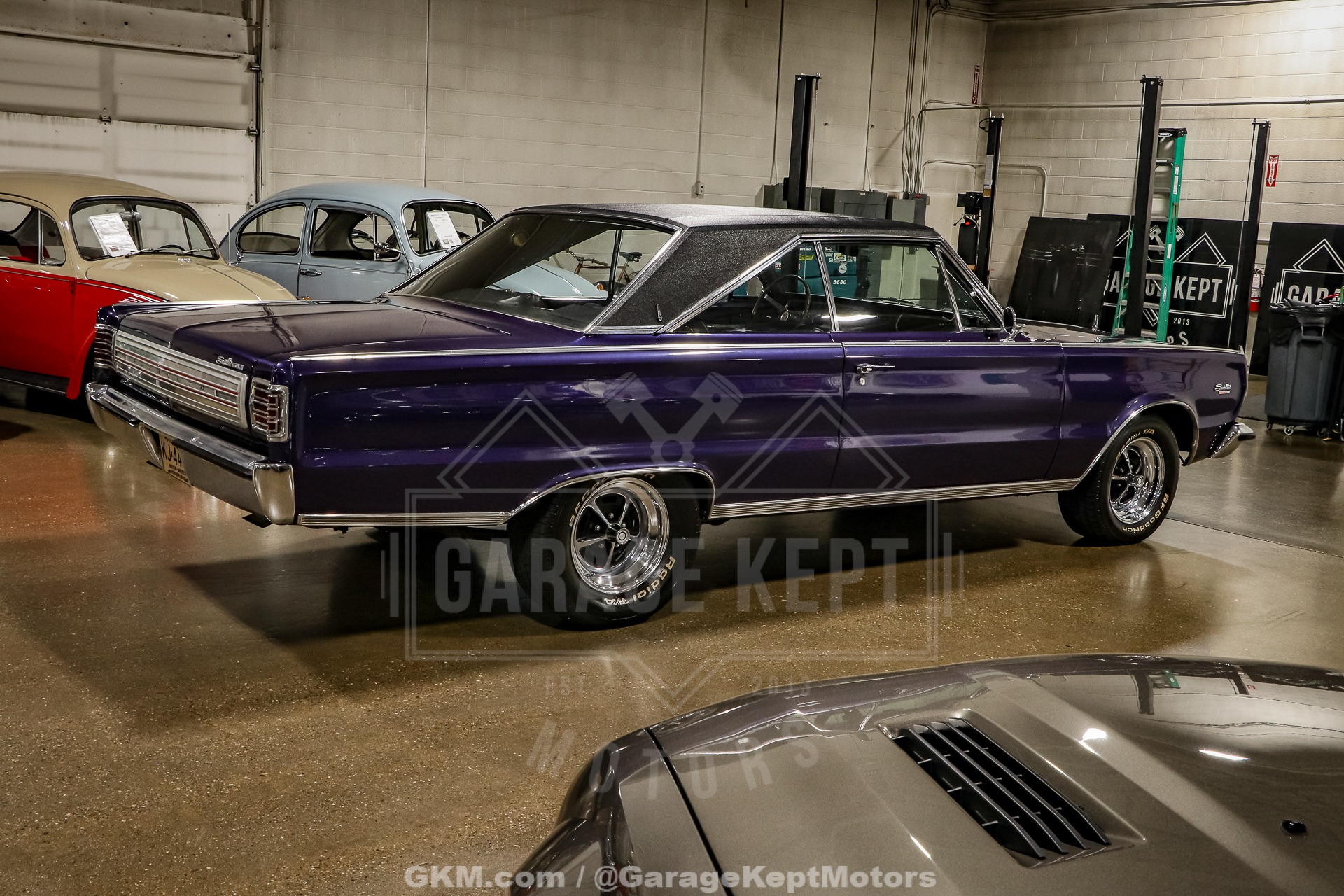 Unknown-Satellite-1966-Purple-Black-16
