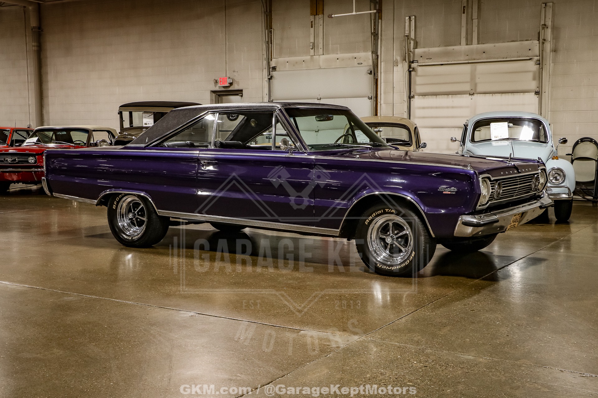 Unknown-Satellite-1966-Purple-Black-18