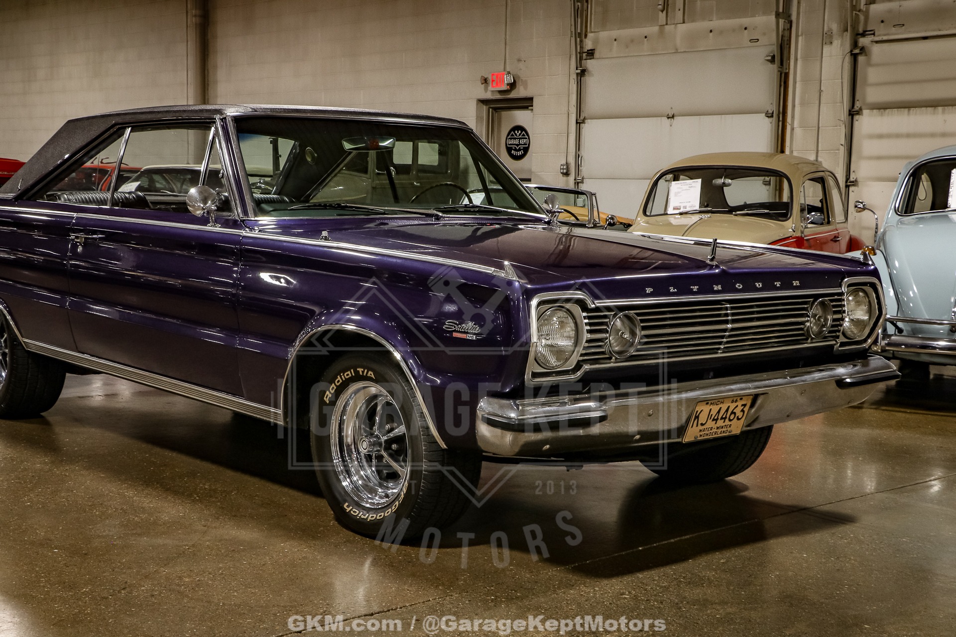 Unknown-Satellite-1966-Purple-Black-20