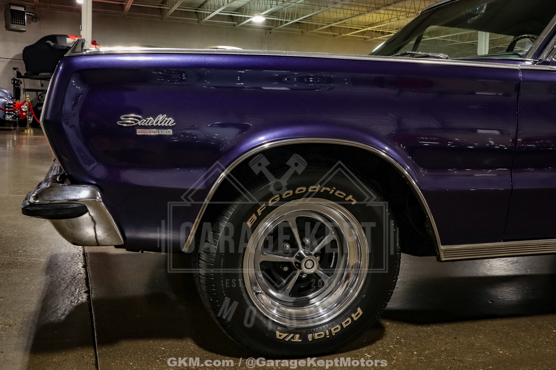 Unknown-Satellite-1966-Purple-Black-6