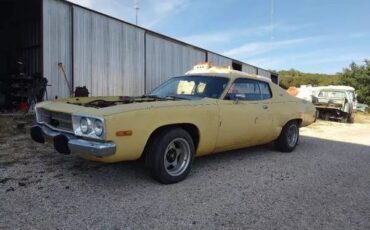 Unknown-Satellite-1974-Lemon-Twist-Yellow-Black