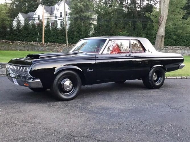 Unknown-Savoy-1964-Black-Red-6