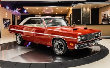 Unknown-Scamp-1971-Red-Cream-7