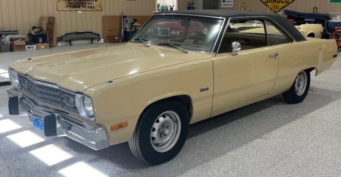 Unknown-Scamp-1973-Beige-Gold-13