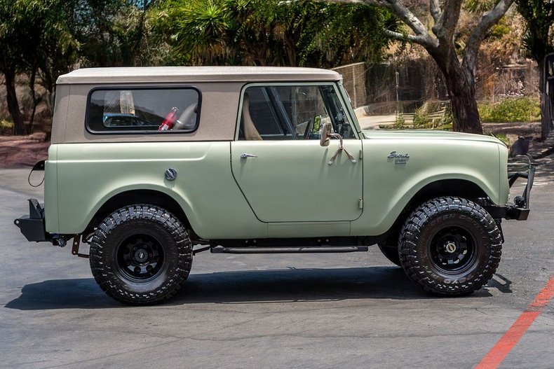 Unknown-Scout-1963-Glen-Green-Tan-21