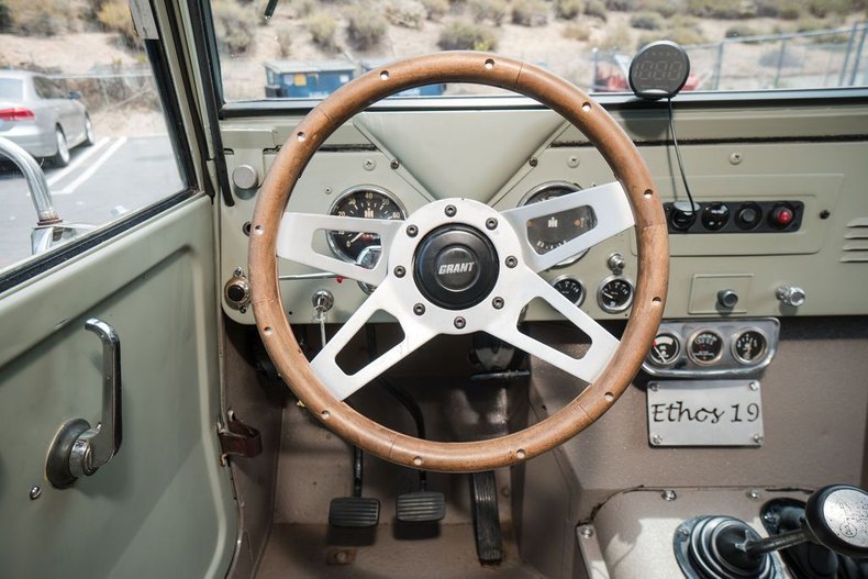 Unknown-Scout-1963-Glen-Green-Tan-6