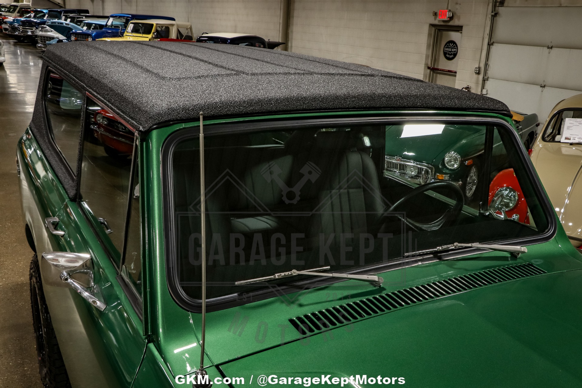 Unknown-Scout-1975-Green-Black-2