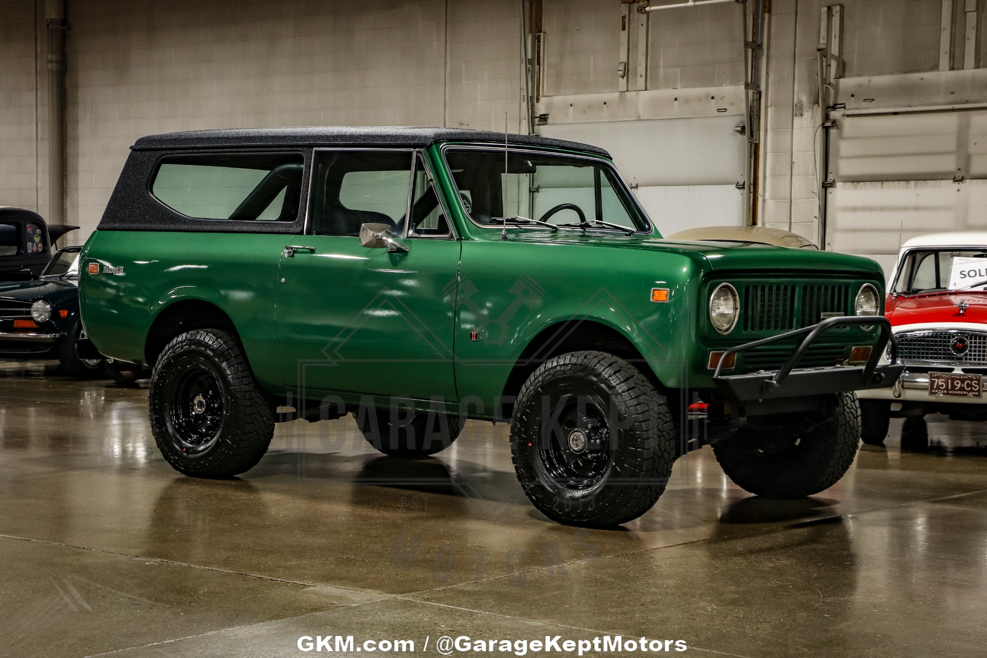 Unknown-Scout-1975-Green-Black-23