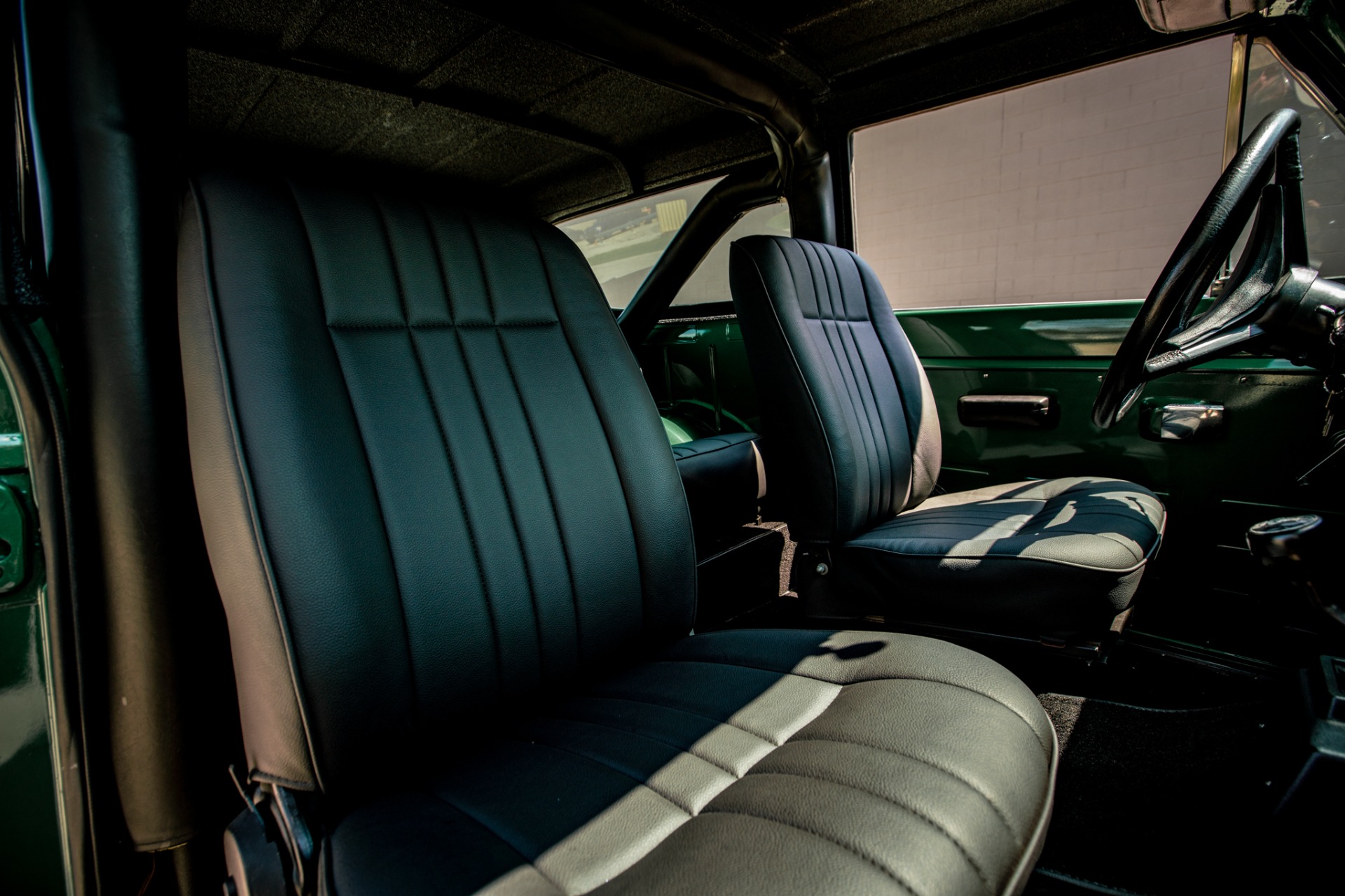 Unknown-Scout-1975-Green-Black-45