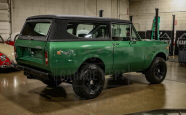 Unknown-Scout-1975-Green-Black-9