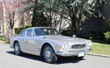 Unknown-Sebring-1963-silver-Red
