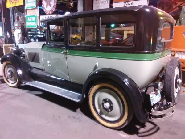 Unknown-Sedan-1927-3