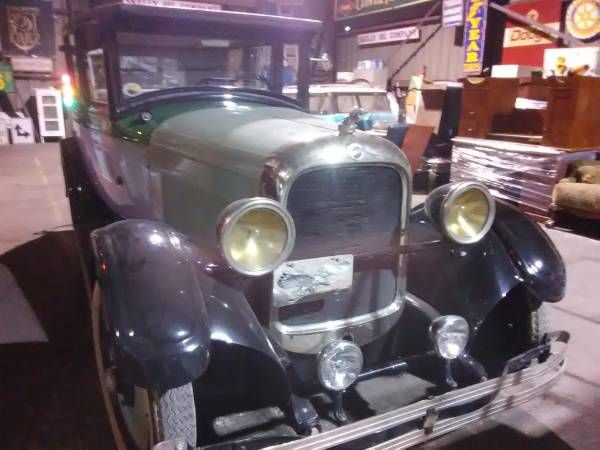 Unknown-Sedan-1927-7