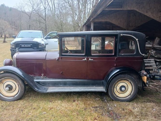 Unknown-Sedan-1927-Custom-2