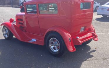 Unknown-Sedan-1930