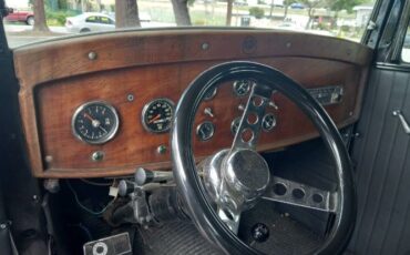 Unknown-Sedan-1932-Black-Black-12