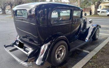 Unknown-Sedan-1932-Black-Black-6