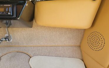 Unknown-Sedan-1932-Black-Tan-2