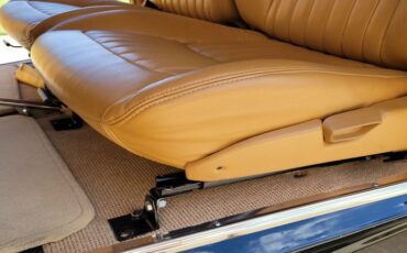 Unknown-Sedan-1932-Black-Tan-35