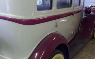 Unknown-Sedan-1933-4
