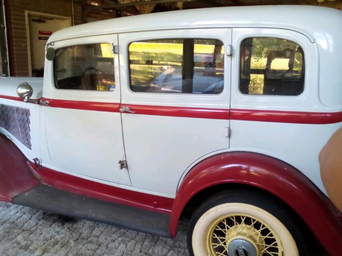 Unknown-Sedan-1933-7