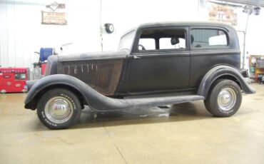 Unknown-Sedan-1933-Black-3