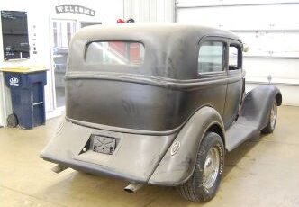 Unknown-Sedan-1933-Black
