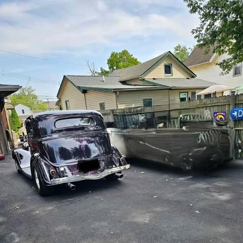 Unknown-Sedan-1933-Black-Emithy-Purple-1